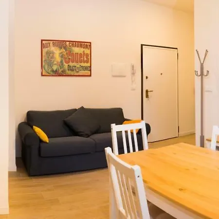 Casa 8 Agosto Apartment